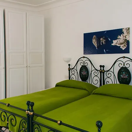 Πανσιόν La Limonaia Capri