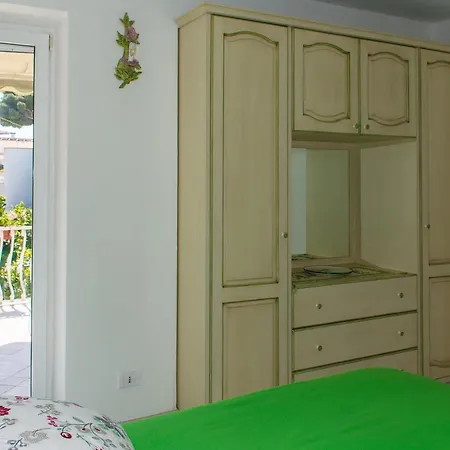 La Limonaia Capri Maison d'hôtes 2*