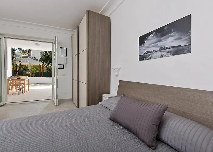 La Limonaia Capri Guest house 2*