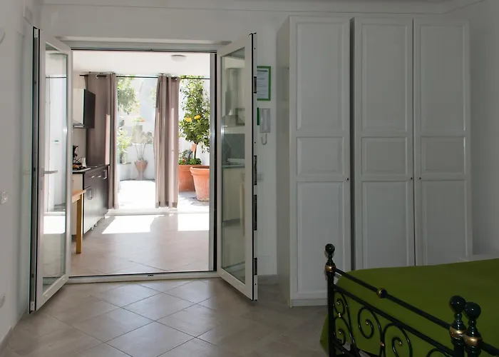 La Limonaia Capri Guest house 2*